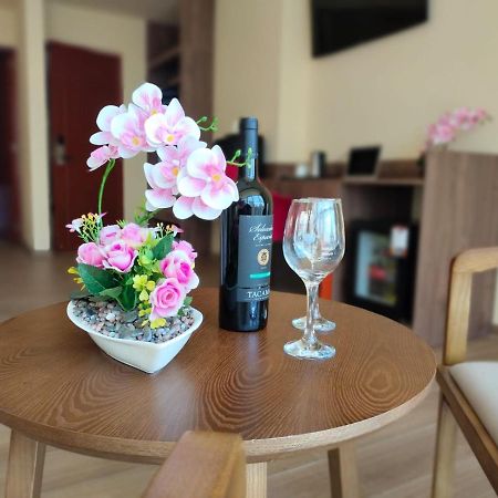 Sm Hotel Plus Лима Экстерьер фото