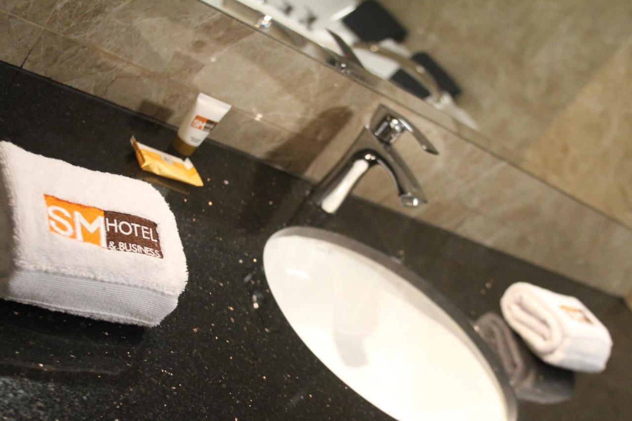 Sm Hotel Plus Лима Экстерьер фото