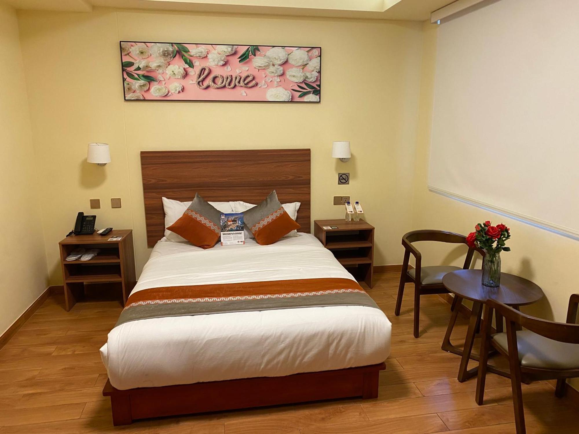 Sm Hotel Plus Лима Экстерьер фото
